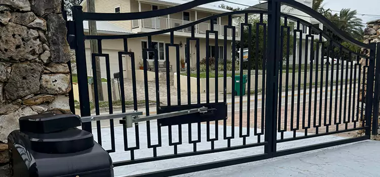 Swing Gate Opener with Keypad Lakefield