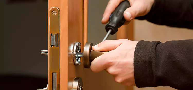 Semi Truck Locksmith Lakefield